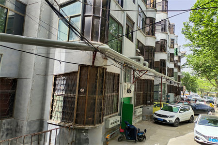 平湖农村信用社家属院3室2厅1卫60万125m2出售